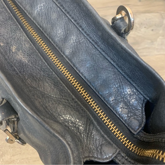 Coach VTG Madison 26769 Distressed Leather Shoulder Tote Bag - Picture 14 of 16